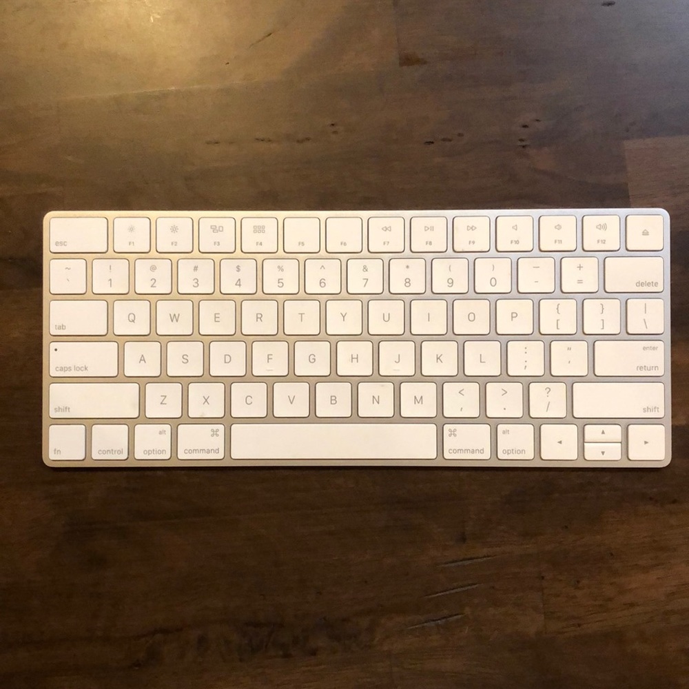 Apple iPad keyboard